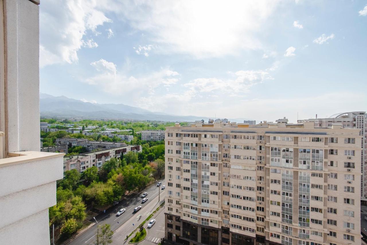 Razmestim В Жк Шахристан На 15 Этаже Alma-Ata Exteriör bild